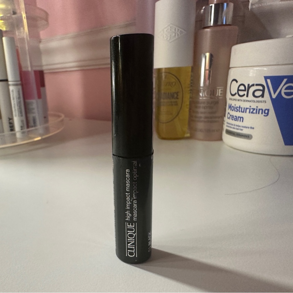 mini Clinique mascara
